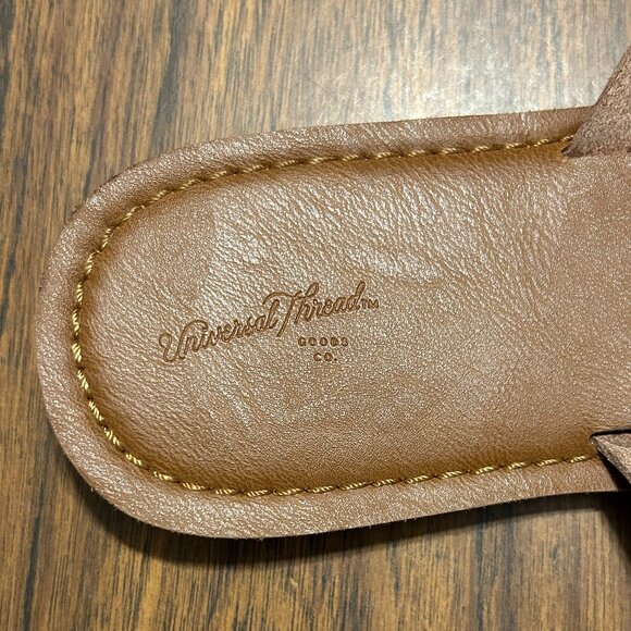 UNIVERSAL THREAD SIZE 11 WOMENS SANDALS - Picture 2 of 4